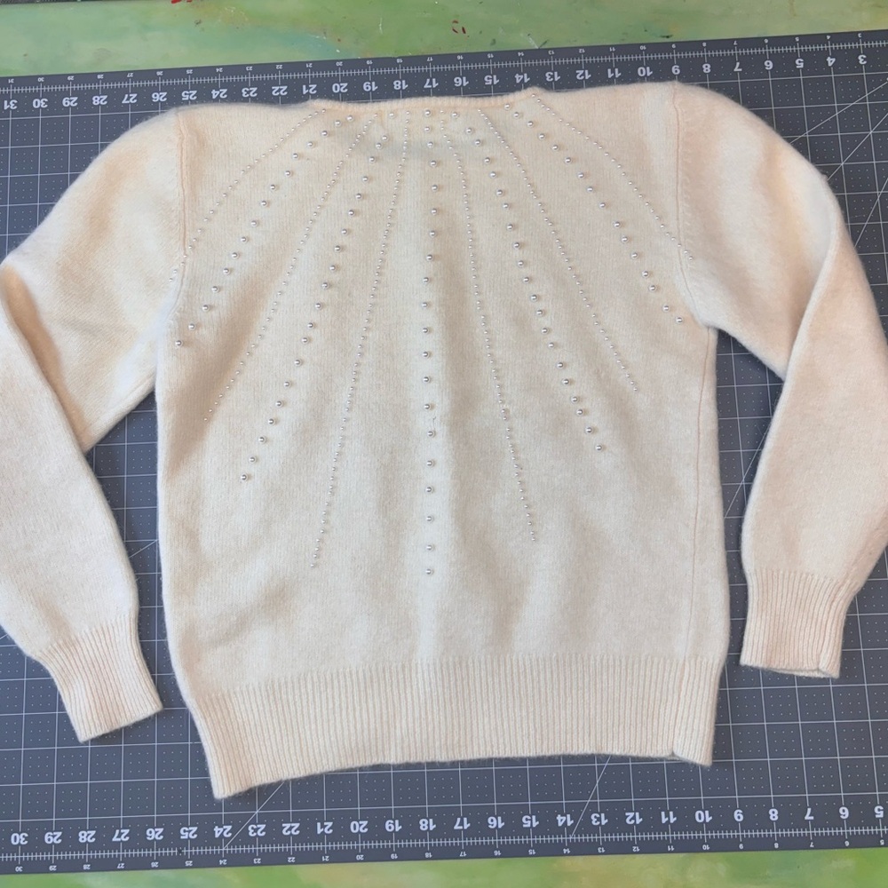 Vintage Cream lambswool angora Embellished Women's Sweater